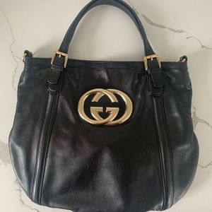 Authentic Gucci classic crossbody